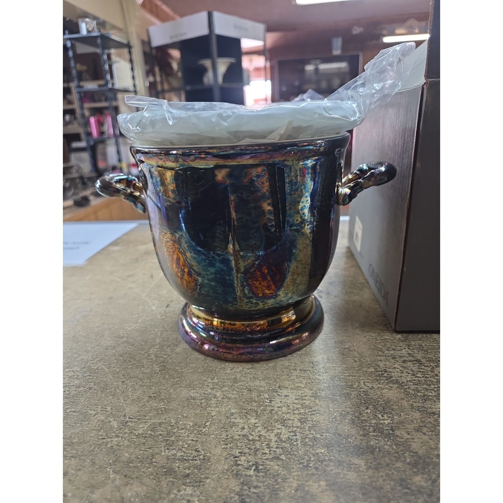 Vintage Oneida Du Maurier Fluted Silverplated Ice Bucket - Picture 2 of 3
